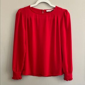LOFT red crew neck chiffon blouse with ruffled buttoned cuffs size XS